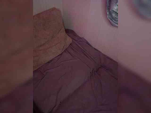 Brunetochkaaa webcam