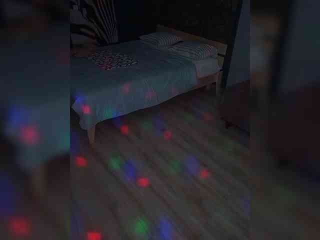 Brunetochkaaa webcam