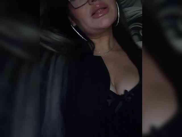 Brunetochkaaa webcam