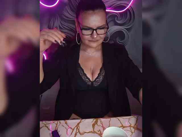 Brunetochkaaa webcam