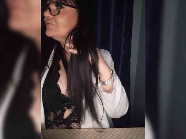 Brunetochkaaa webcam