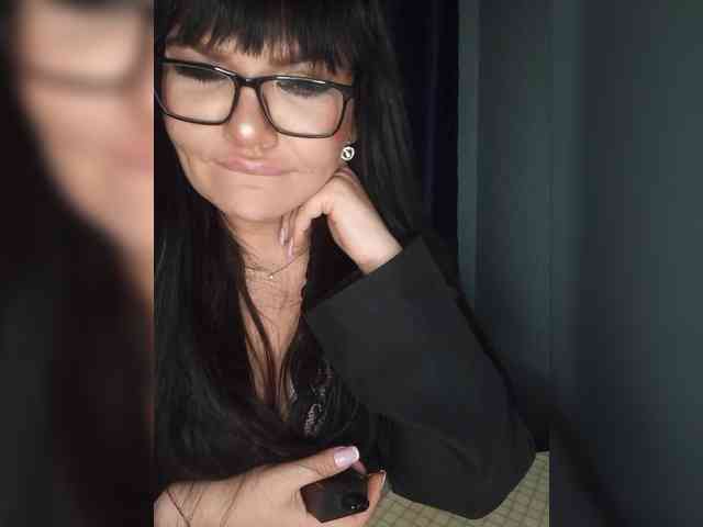 Brunetochkaaa webcam