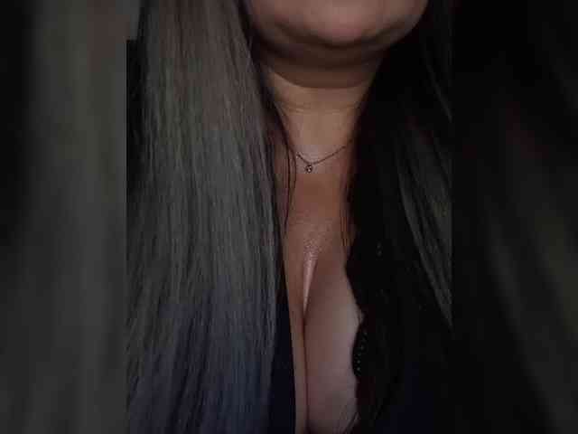 Brunetochkaaa webcam