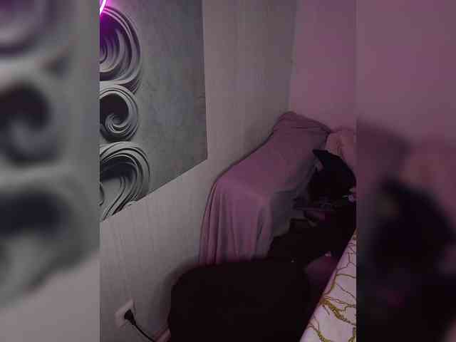 Brunetochkaaa webcam