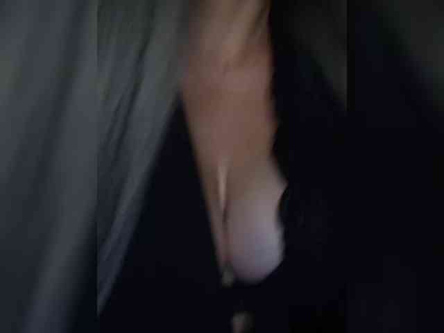 Brunetochkaaa webcam