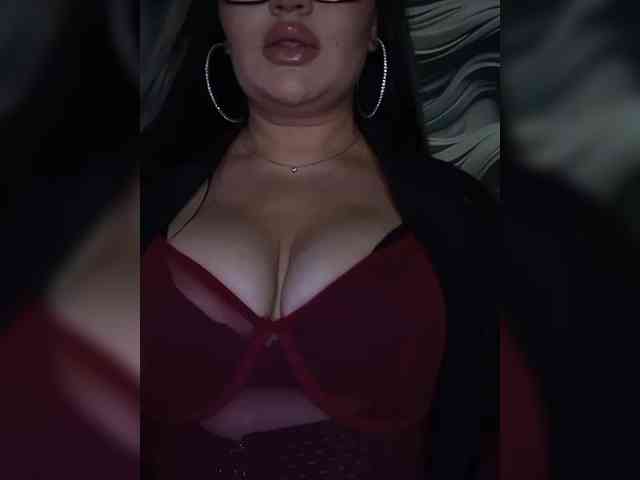 Brunetochkaaa webcam