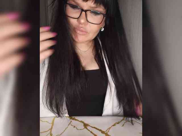 Brunetochkaaa webcam