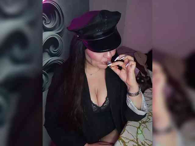 Brunetochkaaa webcam