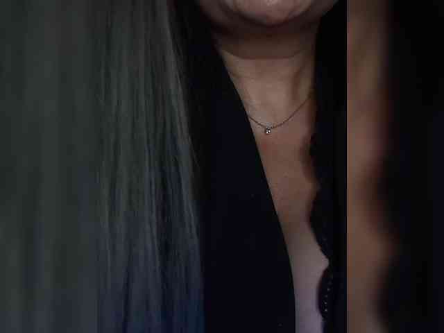 Brunetochkaaa webcam