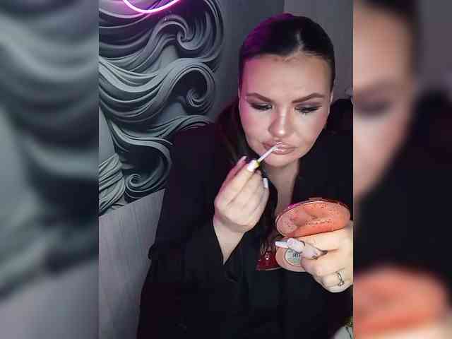 Brunetochkaaa webcam