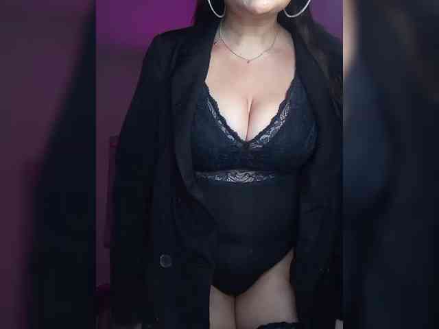 Brunetochkaaa webcam