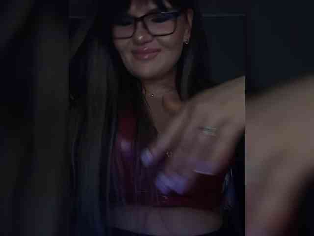 Brunetochkaaa webcam