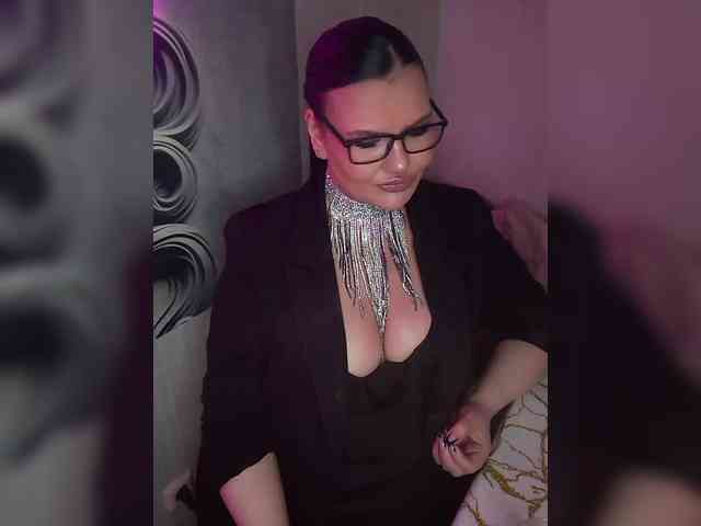 Brunetochkaaa webcam