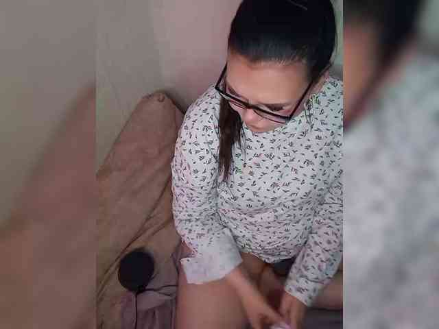 Brunetochkaaa webcam