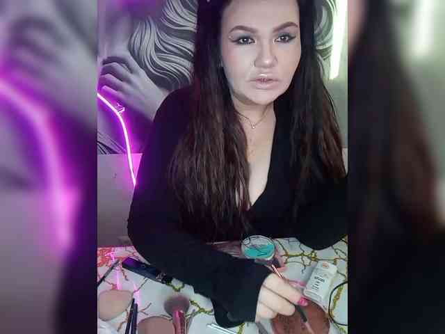 Brunetochkaaa webcam