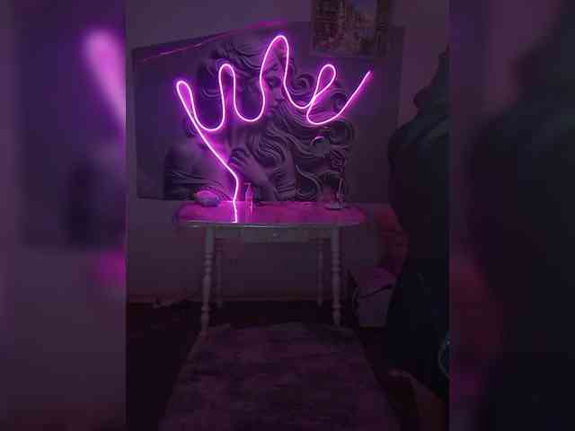 Brunetochkaaa webcam