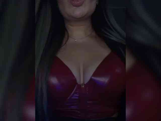 Brunetochkaaa webcam