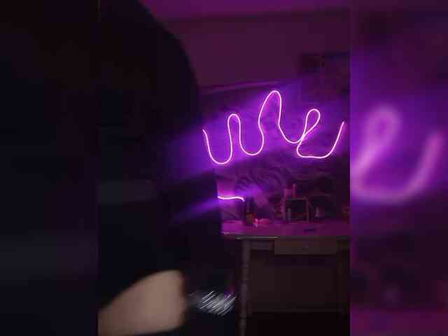 Brunetochkaaa webcam