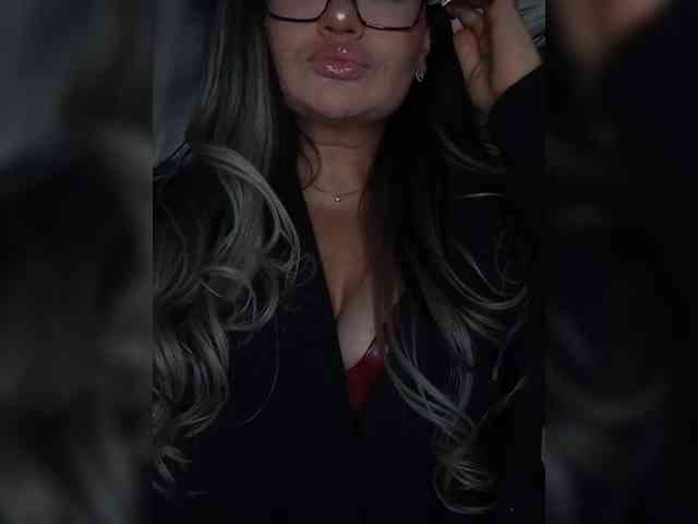 Brunetochkaaa webcam