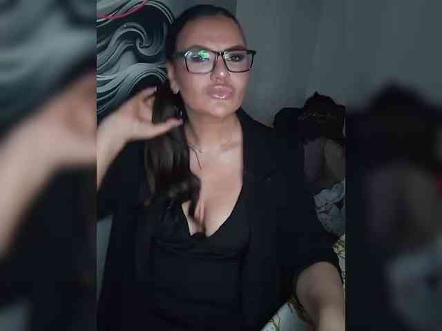 Brunetochkaaa webcam