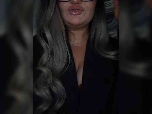 Brunetochkaaa webcam