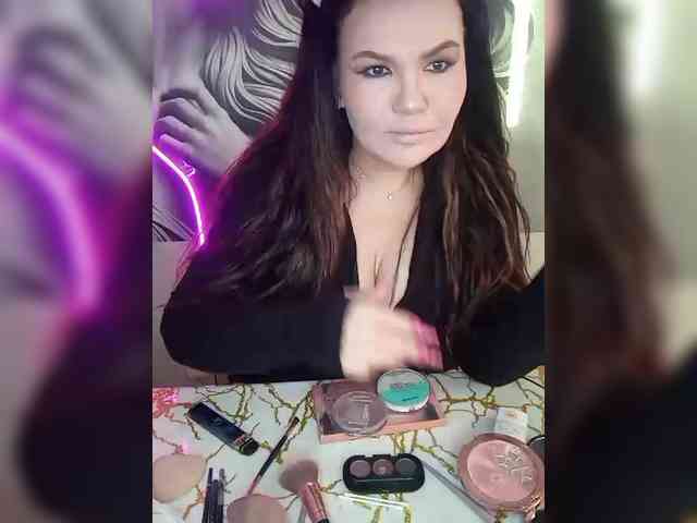 Brunetochkaaa webcam