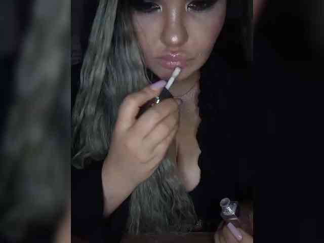 Brunetochkaaa webcam
