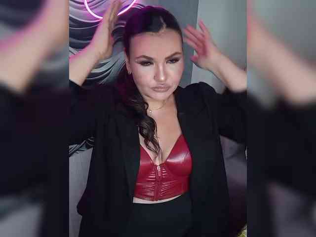 Brunetochkaaa webcam