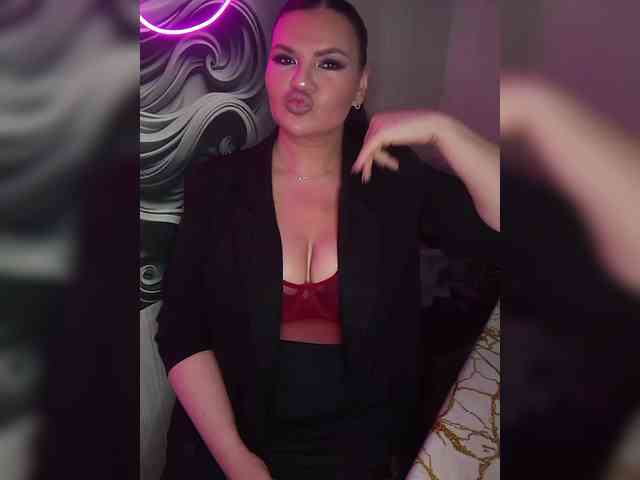 Brunetochkaaa webcam