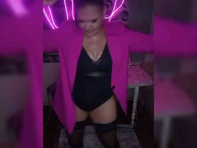 Brunetochkaaa webcam