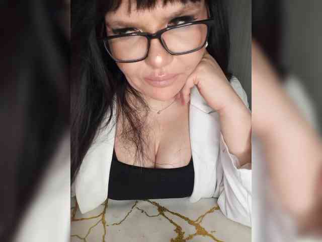 Brunetochkaaa webcam