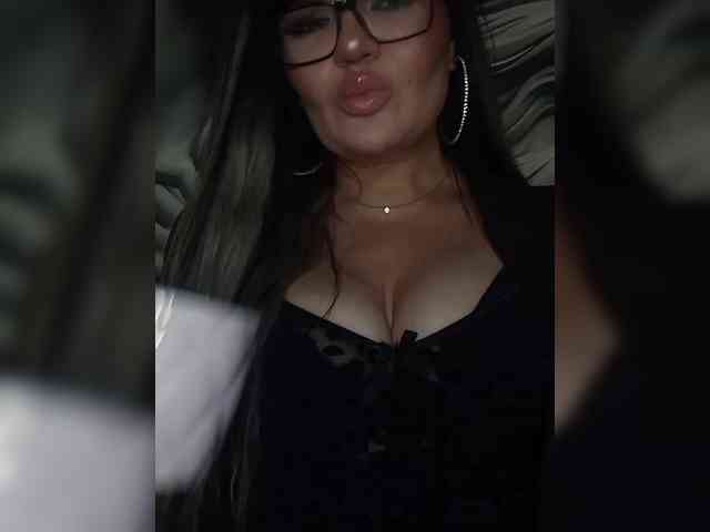 Brunetochkaaa webcam