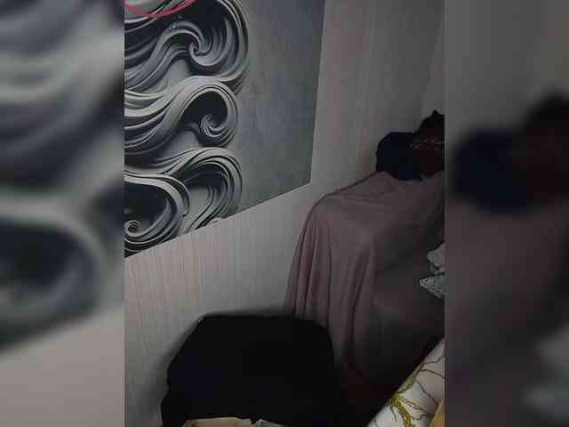 Brunetochkaaa webcam