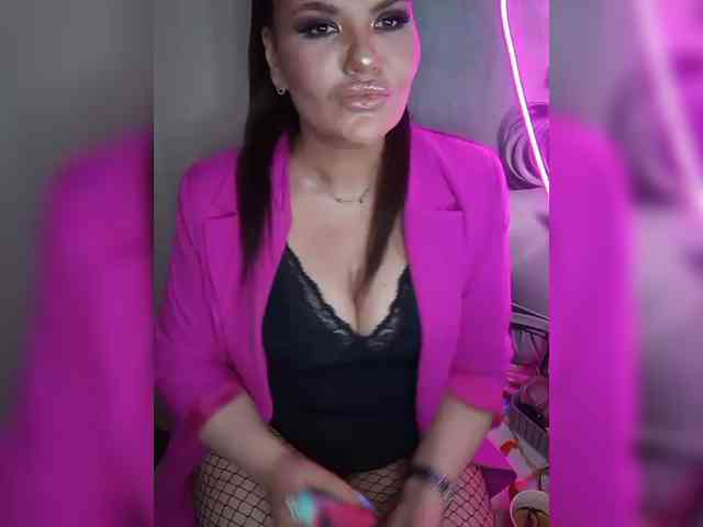 Brunetochkaaa webcam