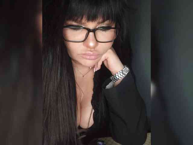 Brunetochkaaa webcam