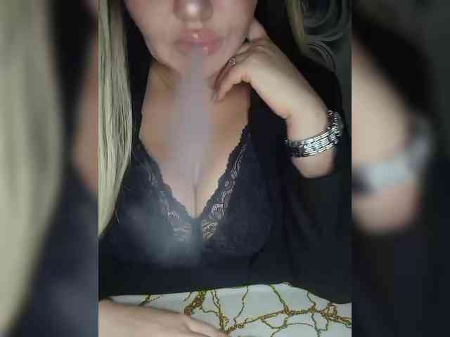 Brunetochkaaa webcam