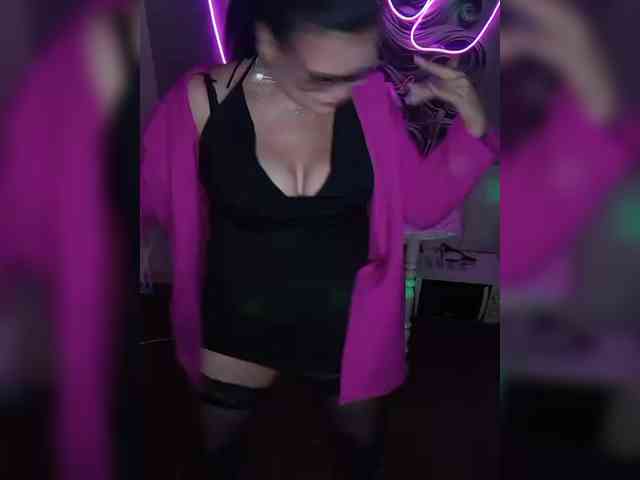 Brunetochkaaa webcam