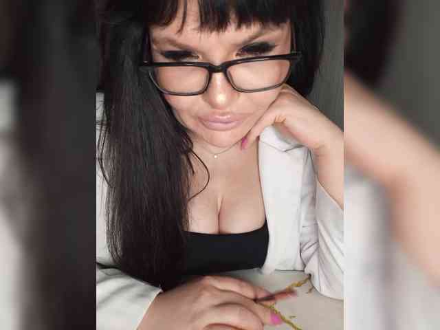 Brunetochkaaa webcam