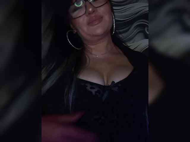 Brunetochkaaa webcam