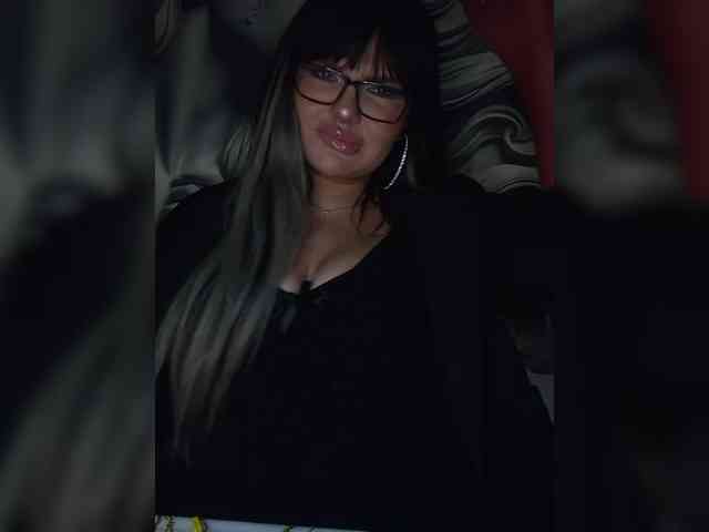 Brunetochkaaa webcam