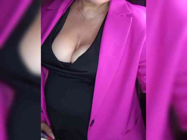 Brunetochkaaa webcam