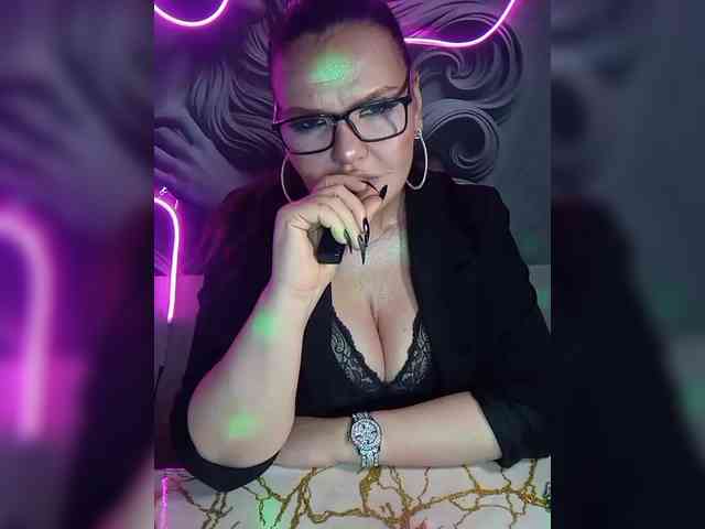 Brunetochkaaa webcam