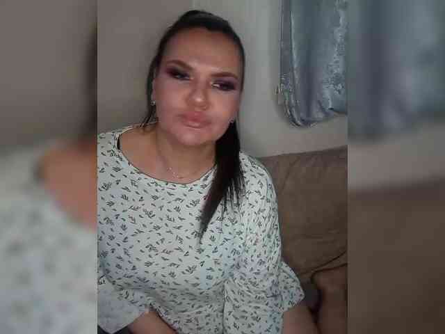 Brunetochkaaa webcam