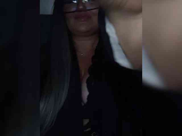 Brunetochkaaa webcam