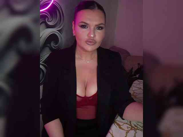 Brunetochkaaa webcam