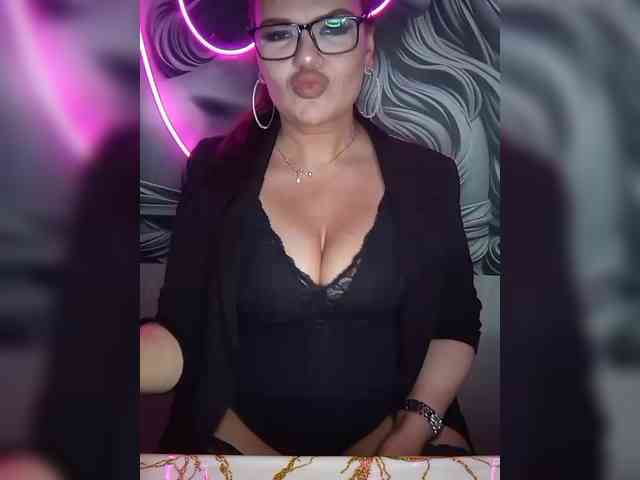 Brunetochkaaa webcam