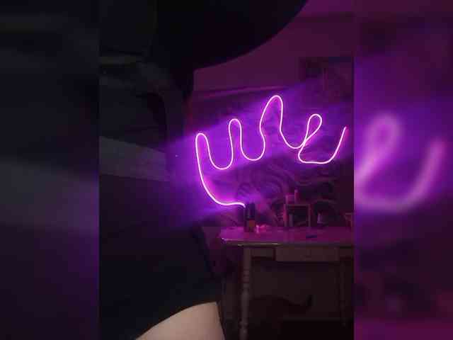 Brunetochkaaa webcam