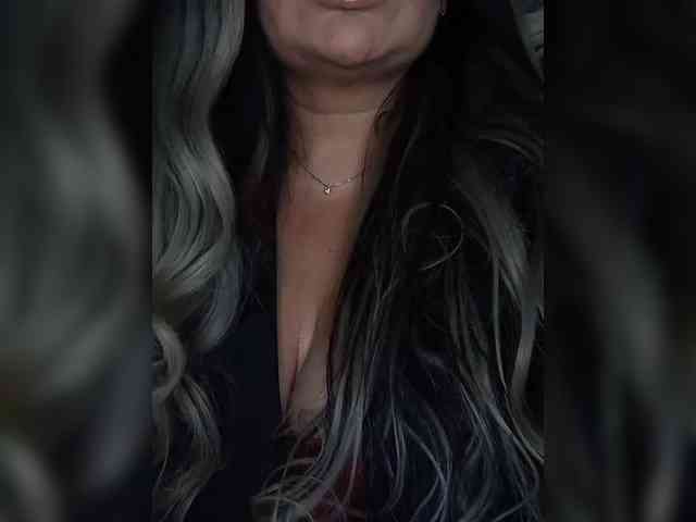 Brunetochkaaa webcam