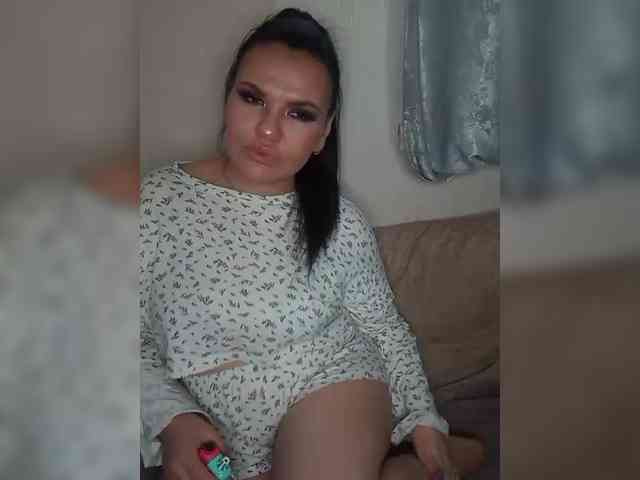 Brunetochkaaa webcam