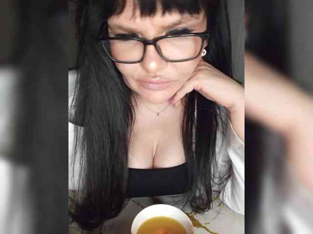 Brunetochkaaa webcam